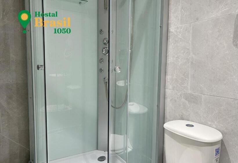 פנסיון Hostal Brasil 1050