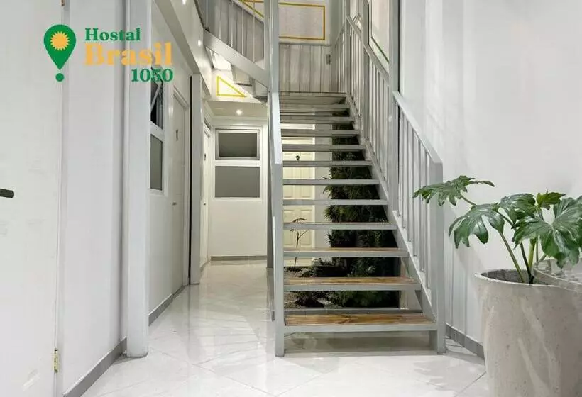 ペンション Hostal Brasil 1050