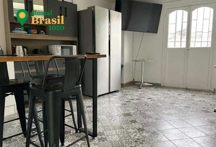 ペンション Hostal Brasil 1050