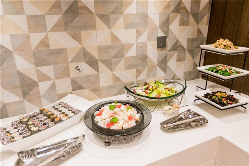 The Skytel Hotel Shenzhen International Convention And Exhibition Center