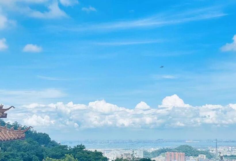 The Skytel Hotel Shenzhen International Convention And Exhibition Center