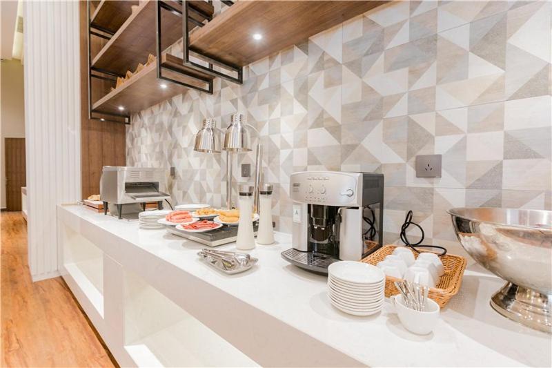 The Skytel Hotel Shenzhen International Convention And Exhibition Center