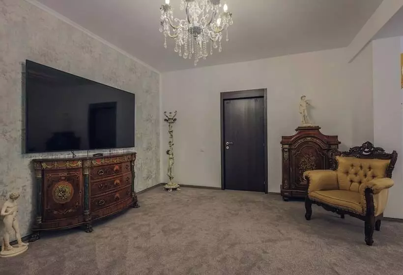 تختخواب و صبحانه Villa Tom