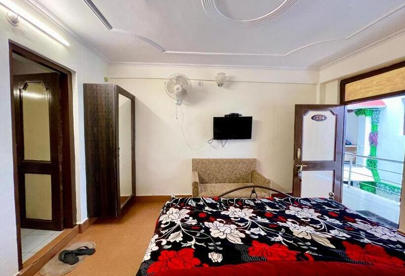 Central Hotel By Rb Group Mall Road Prime Location In Front Of Naini Lake Hygiene And Spacious Room