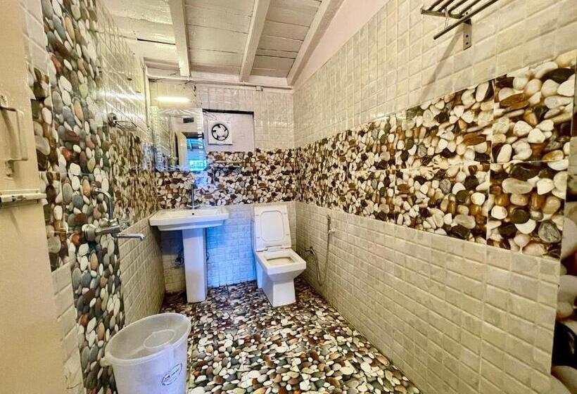 Central Hotel By Rb Group Mall Road Prime Location In Front Of Naini Lake Hygiene And Spacious Room