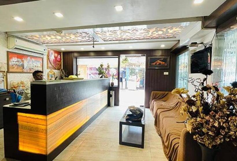 Fabhotel Prime Gananayak