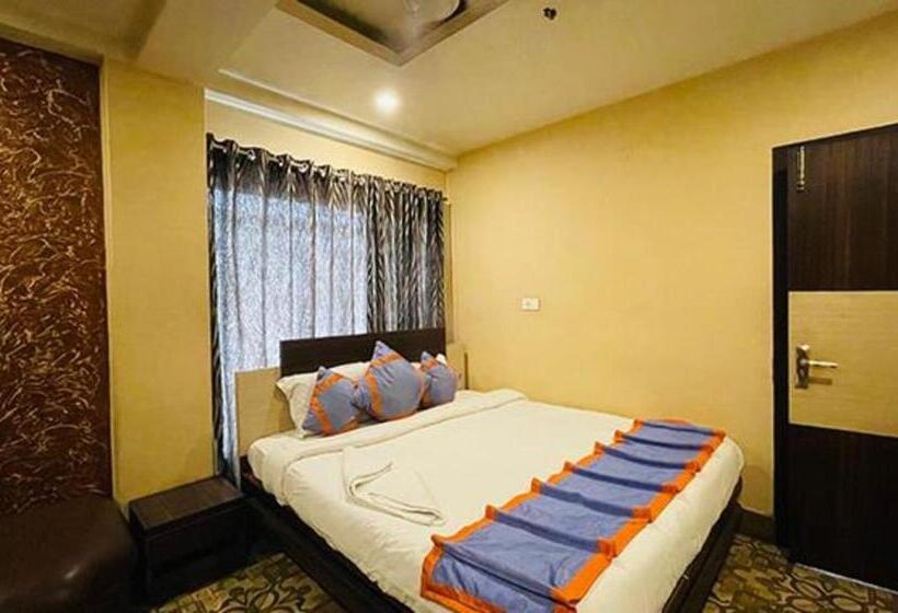 Fabhotel Prime Gananayak