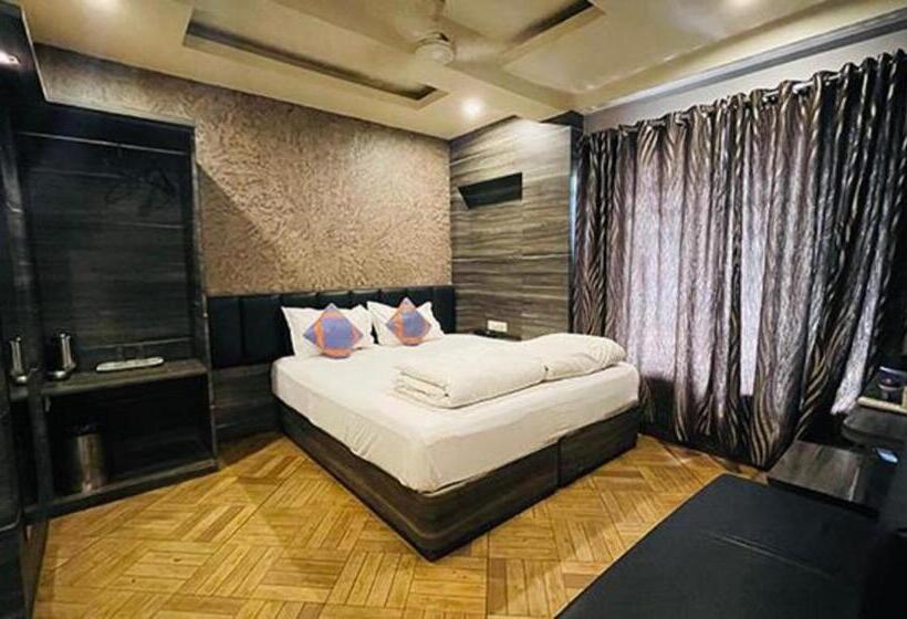 Fabhotel Prime Gananayak