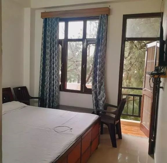 ホテル Hills View Home Stay