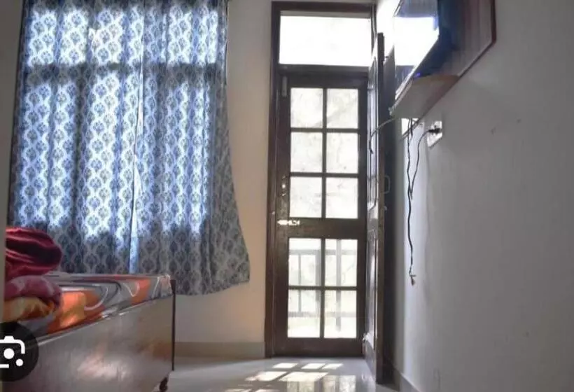 ホテル Hills View Home Stay