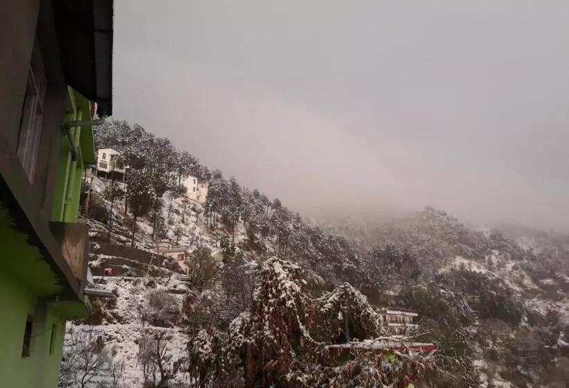 ホテル Hills View Home Stay