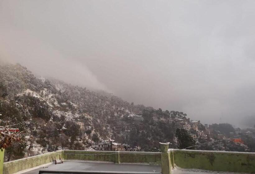 בית מלון כפרי Hills View Home Stay