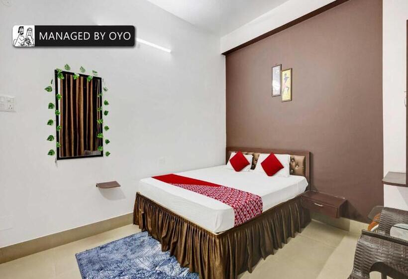 Hotel Oyo Odalbakra Near Aca Stadium