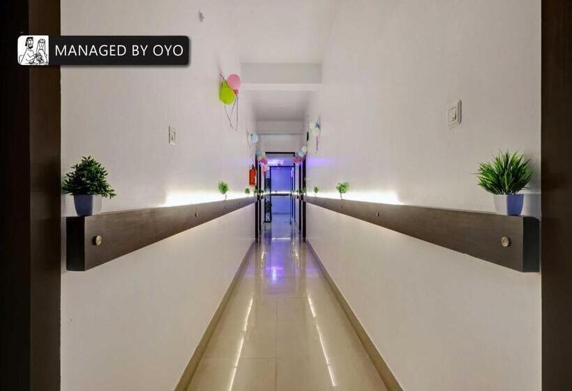 Hotel Oyo Odalbakra Near Aca Stadium