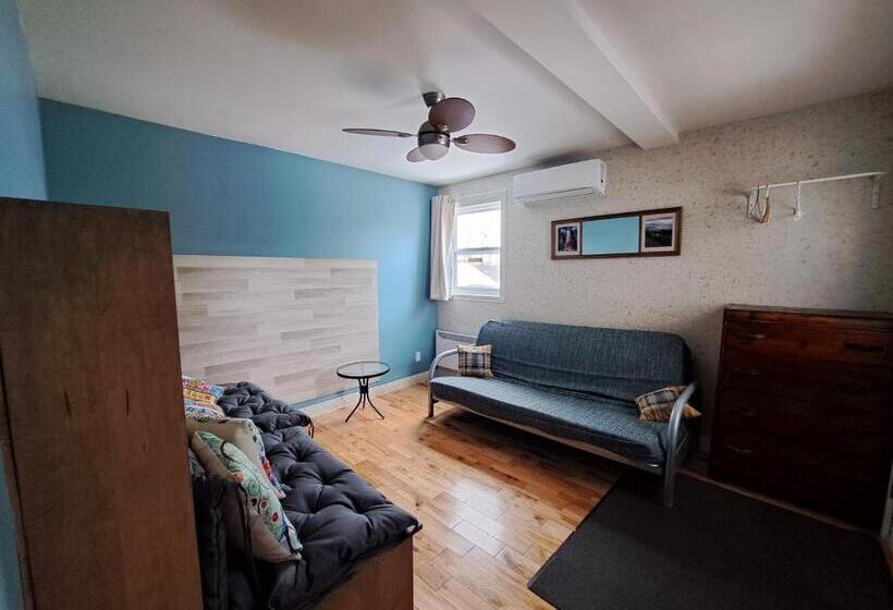 Общежитие Auberge Jeunesse à Loulou