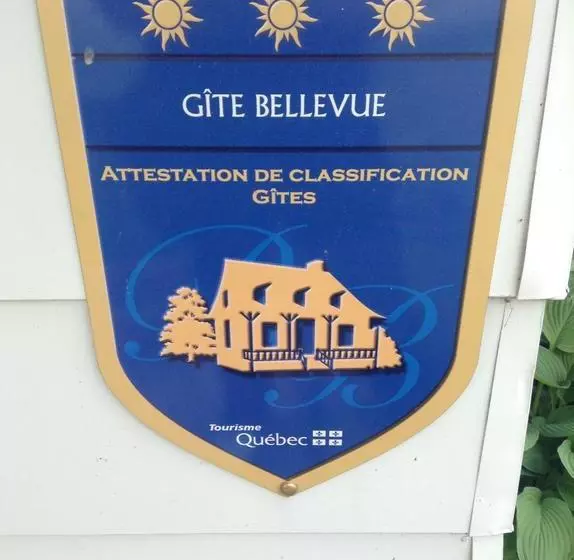 ベッドアンドブレックファースト Gite Bellevue