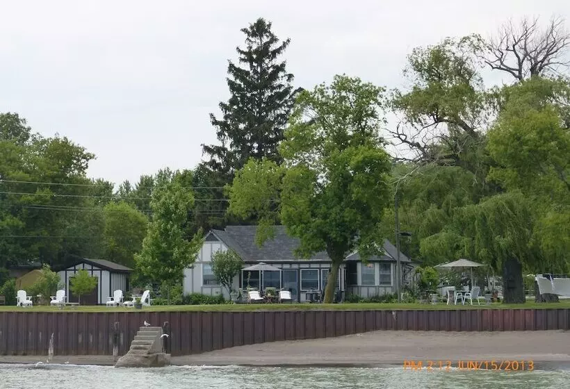 Aamiaismajoitus (B&B) Omstead S On Erie