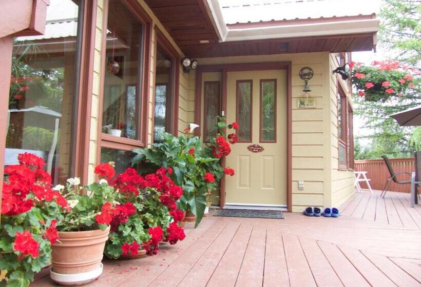 End Of The Road B & B