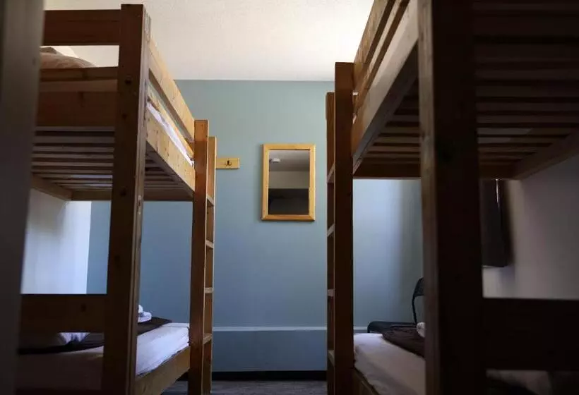 Hi Lake Louise Alpine Centre   Hostel