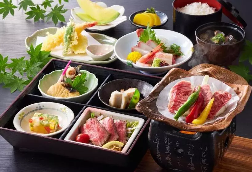 ホテル Reyzenitkinosaki Suite Villa