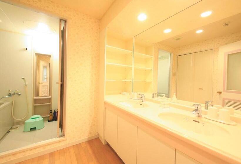 בית מלון כפרי Reyzenitkinosaki Suite Villa