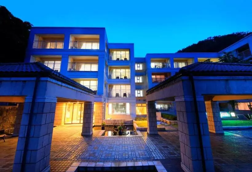ホテル Reyzenitkinosaki Suite Villa