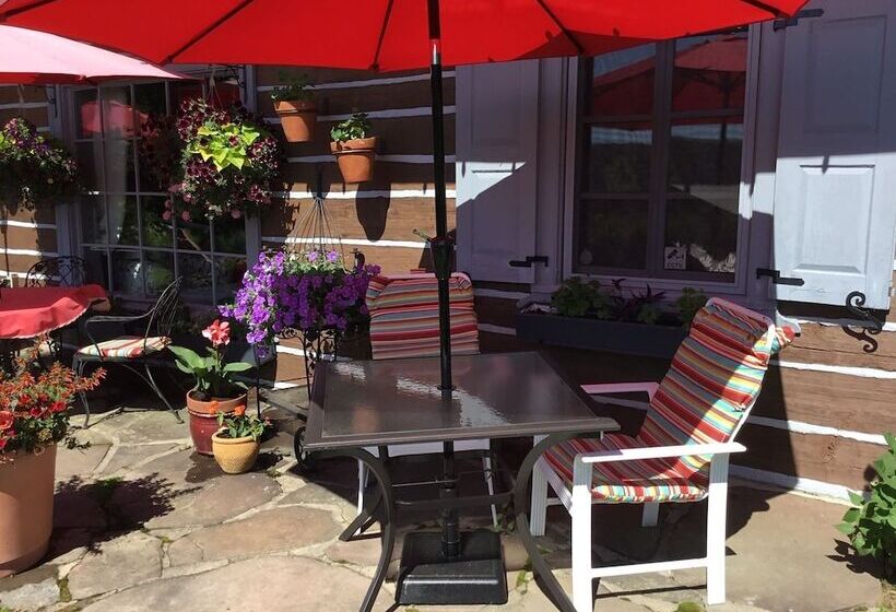 Le Petit Clocher Gite Touristique B & B