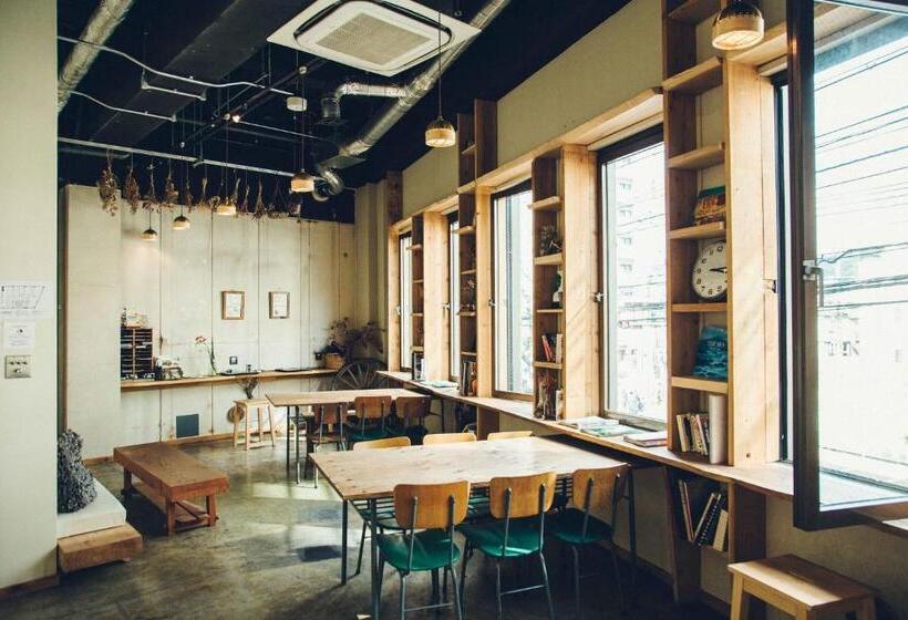 호스텔 Len Kyoto Kawaramachi