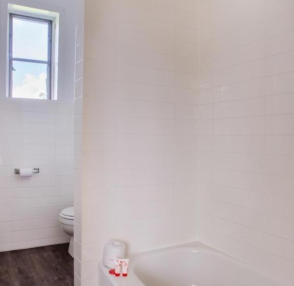 汽车旅馆  Richmond Hill On North