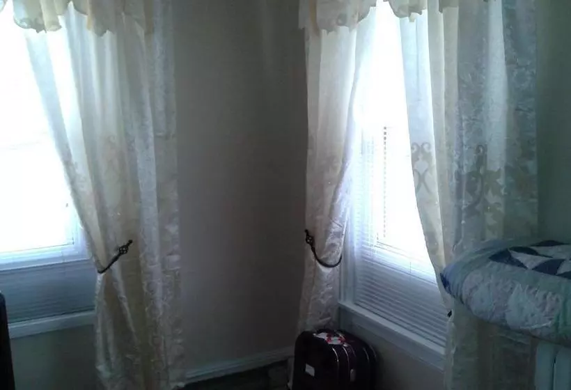 Newman House Hostel