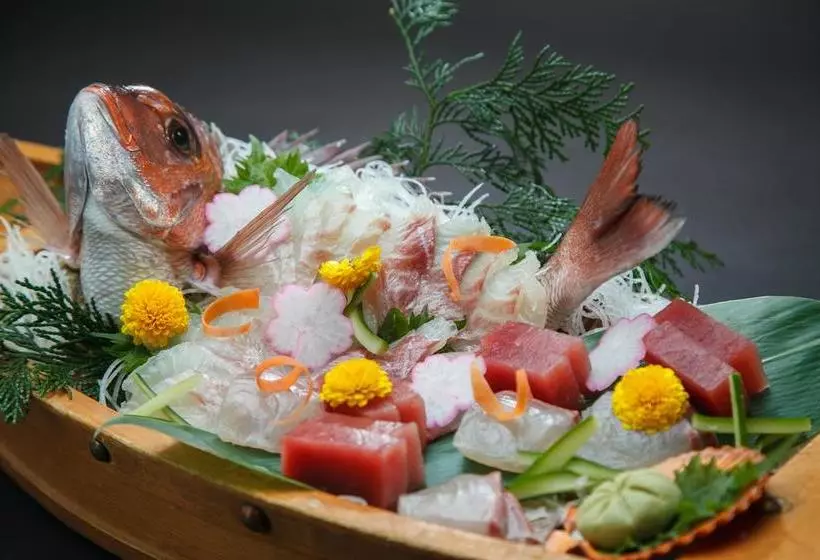 旅館 Kairakuen
