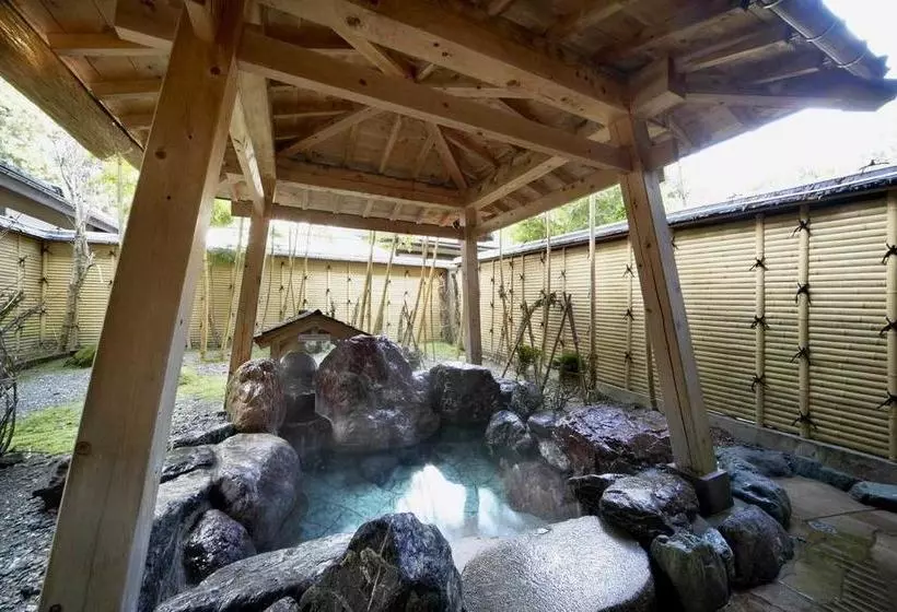 Ryokan Wakatake