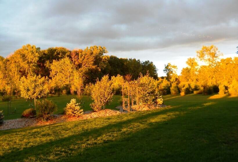 Wenzler S Landing Bed & Breakfast