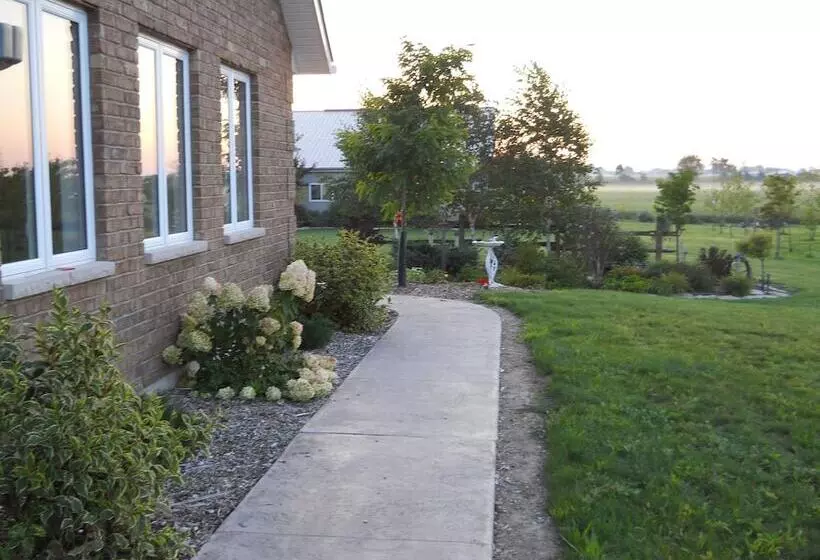 Wenzler S Landing Bed & Breakfast