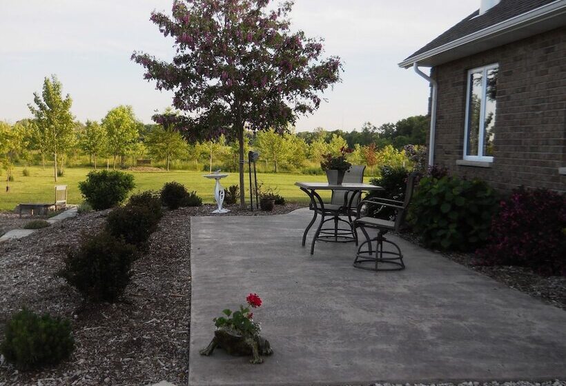 Wenzler S Landing Bed & Breakfast