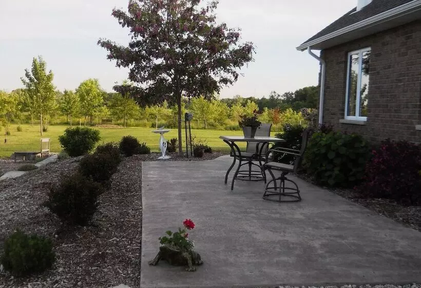 Wenzler S Landing Bed & Breakfast