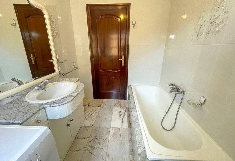 Apartamentos Agui?o Rias Bajas 3000