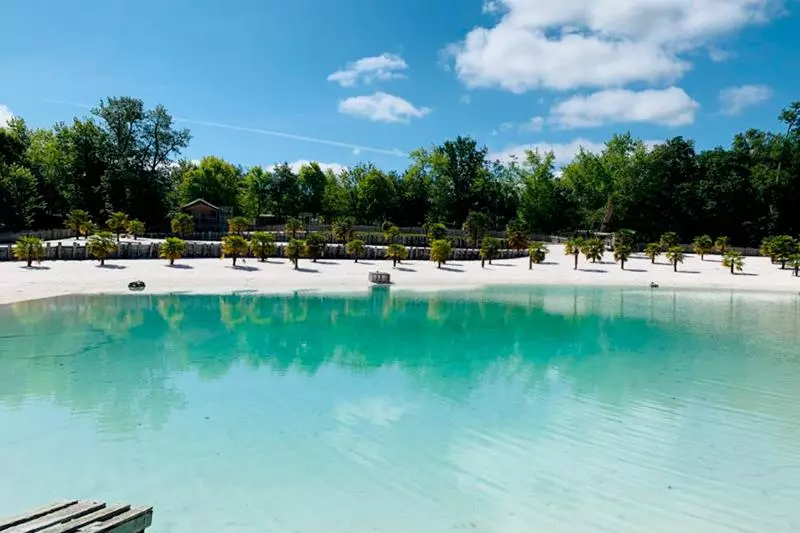 ホテル Kampaoh Mezos