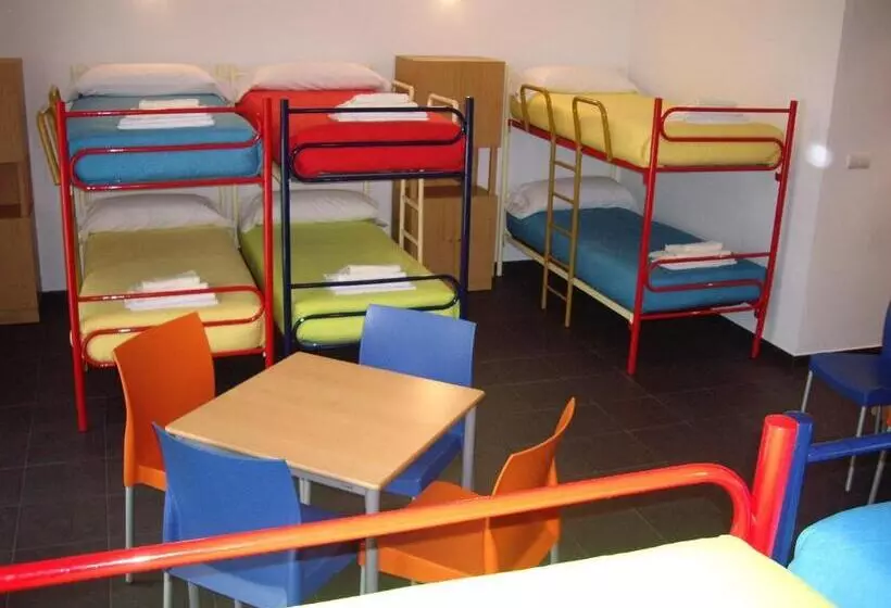 Albergue Francisco Giner De Los Rios