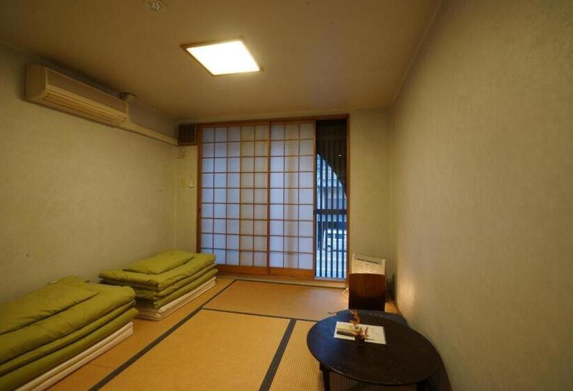 호스텔 Kyoto Guesthouse Lantern