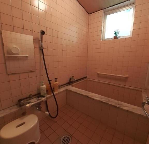 Aamiaismajoitus (B&B) Hayashi Pension