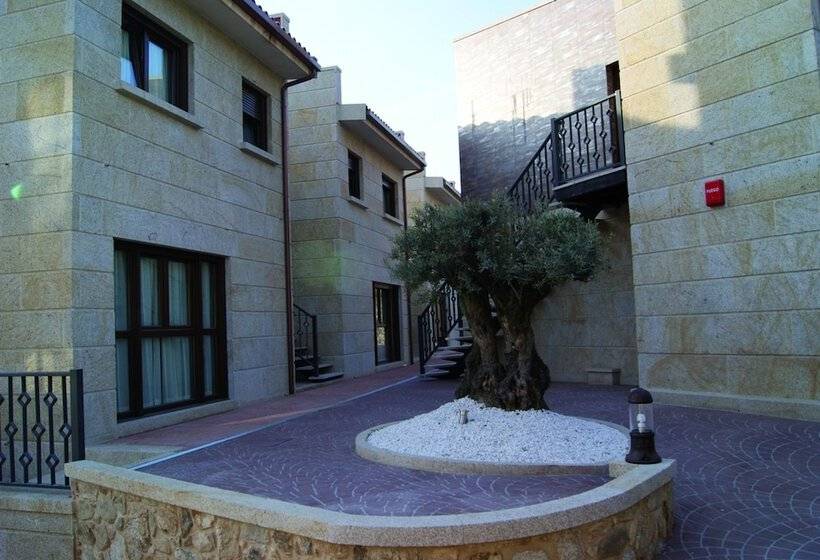 هتل Apartamento Marouco