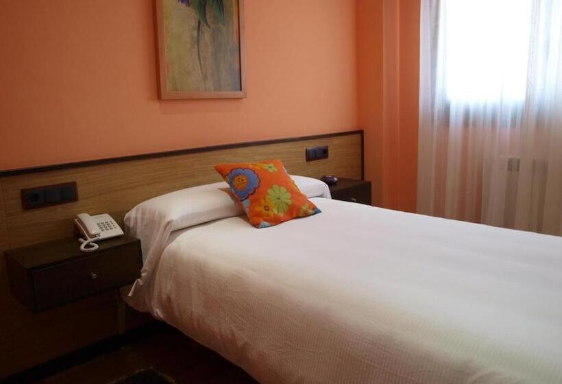 هتل Apartamento Marouco