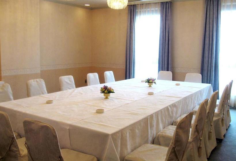 בית מלון כפרי Crown Palais Kofu