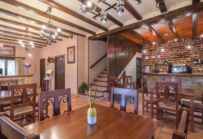 בית מלון כפרי El Cantón Rural