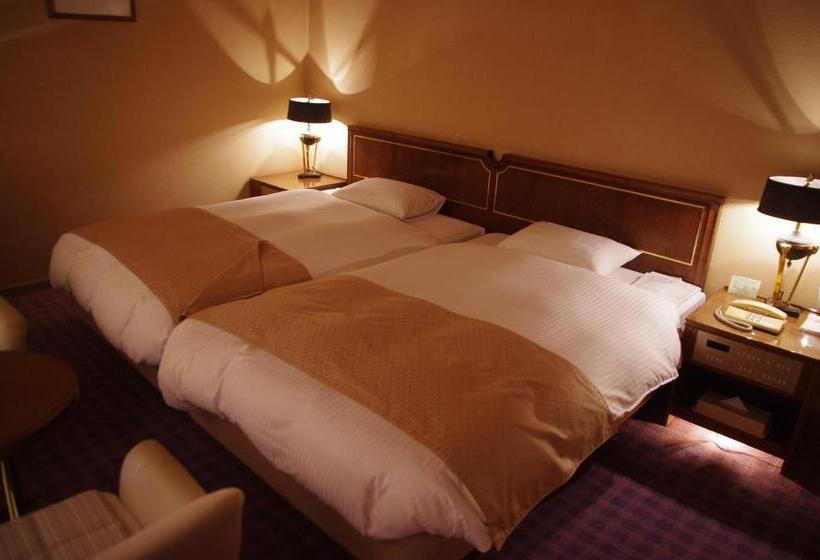 Отель Gifu Castle Inn