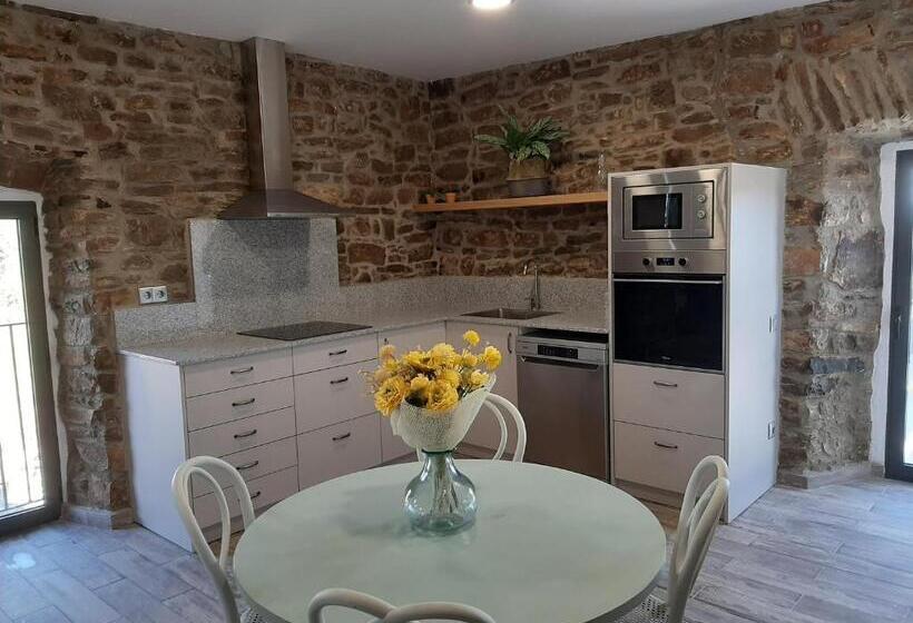 هتل La Torre Del Vilar