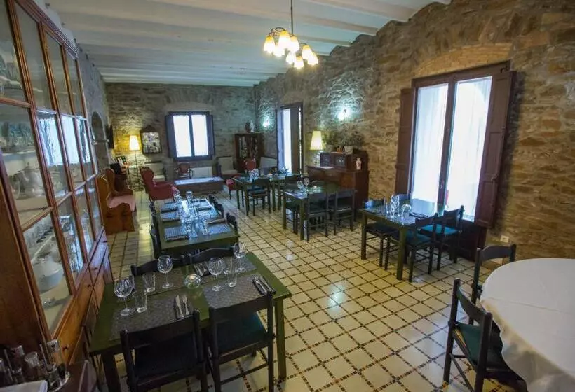 هتل La Torre Del Vilar