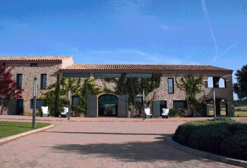 هتل Mas Oliveres Pla De Palau