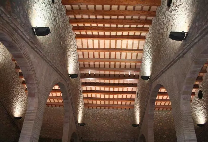هتل Mas Oliveres Pla De Palau